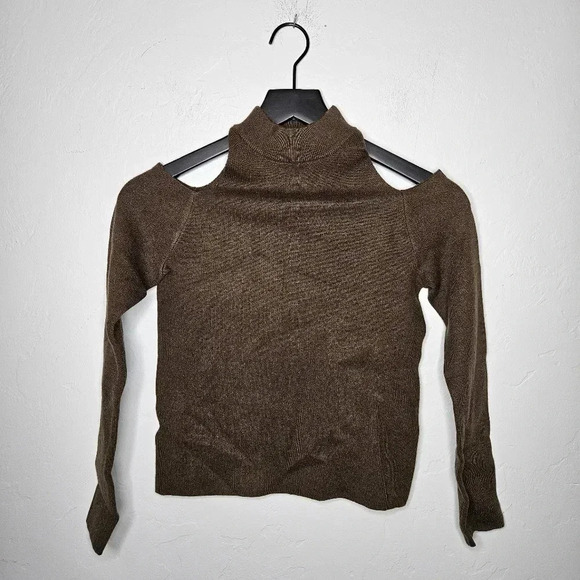 Monrow Tops - MONROW Supersoft Cold Shoulder Long Sleeve Sweater in Green Size Small